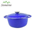 Чугунная кухонная посуда с голубой эмалью с кастрюлей с крышкой и чугуном